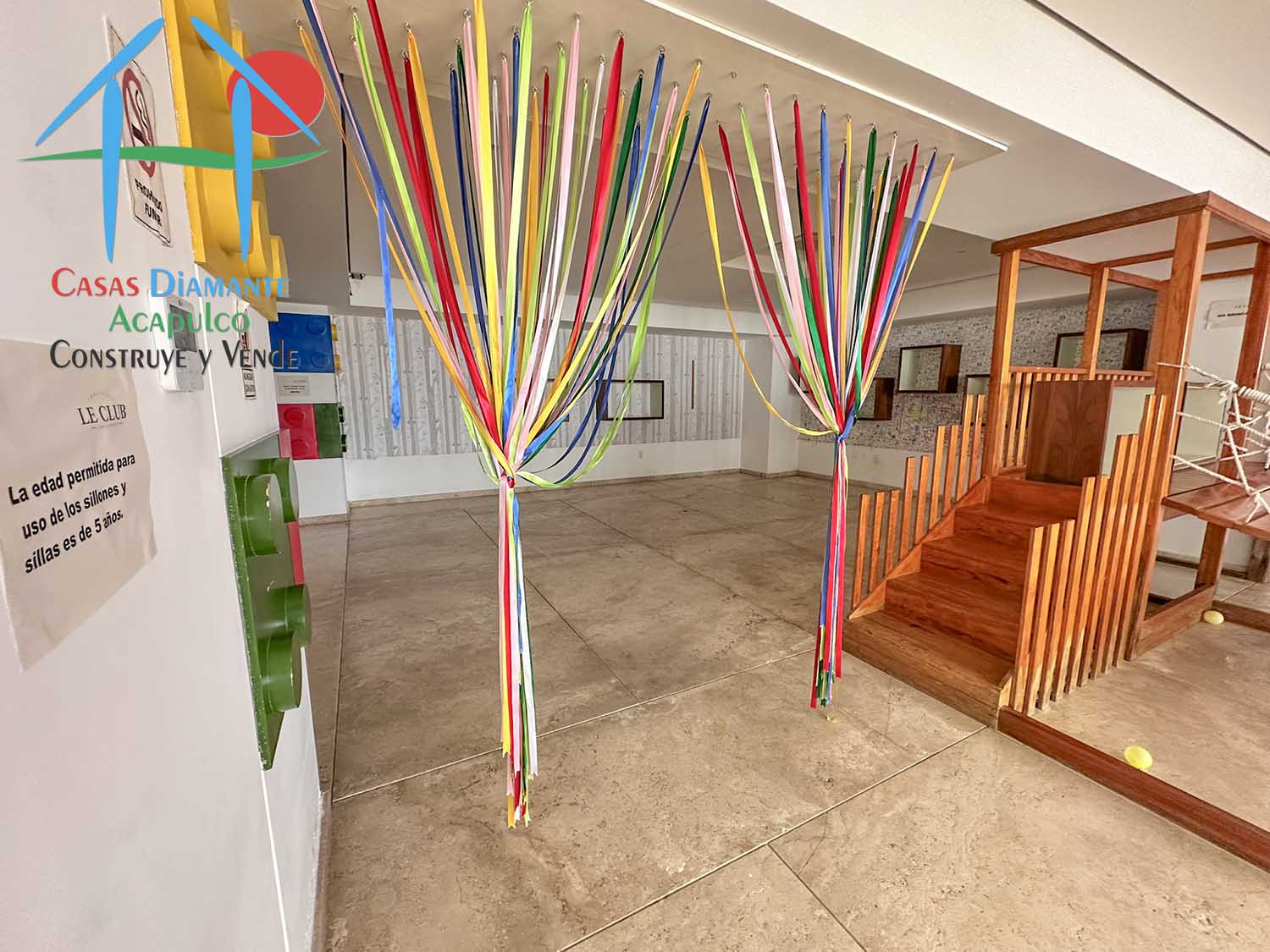 Armando´s Le Club - Salón de juegos 4